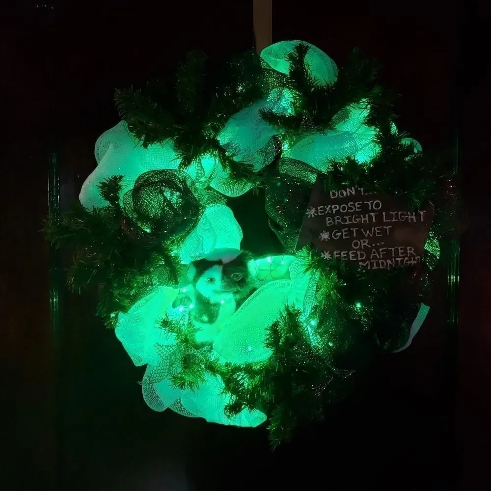 Gizmo Wreath Gremlins Movie 80's Classic Christmas Wreath with Lights